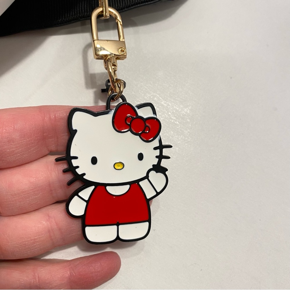 💐 Hello Kitty White Backpack with Red Bow with kitty key chain. Brand NEW - Picture 7 of 7